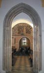 Gotycki portal kaplicy św. M. Grodzieckiego, fot. z 2006 r.